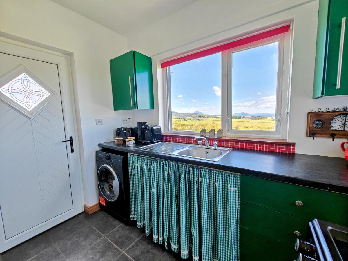 Teach Roisin-Traditional Irish Holiday Cottage In Malin Head. Exteriér fotografie