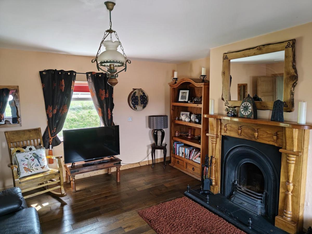 Teach Roisin-Traditional Irish Holiday Cottage In Malin Head. Exteriér fotografie